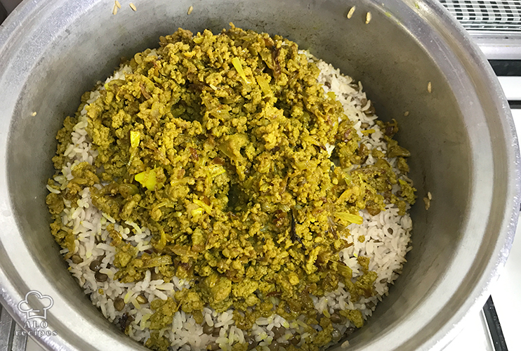 Add the meat on top of the rice