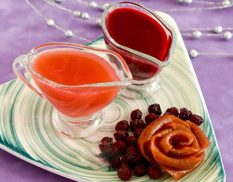 Sour plum and blackberry sauce