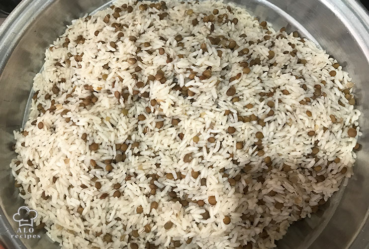 Cooking the rice and lentils