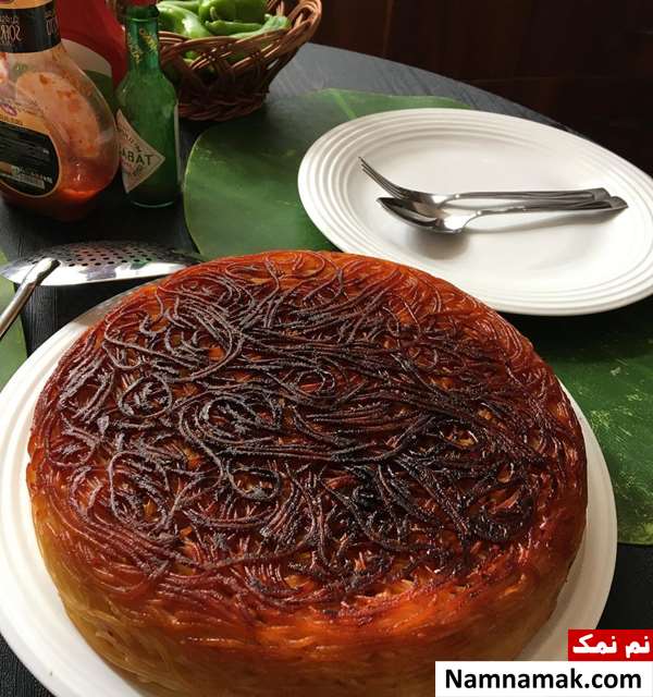 Traditional Tahdig makaroni (No need to put anything.)