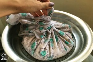 Gather the cloth and tie it